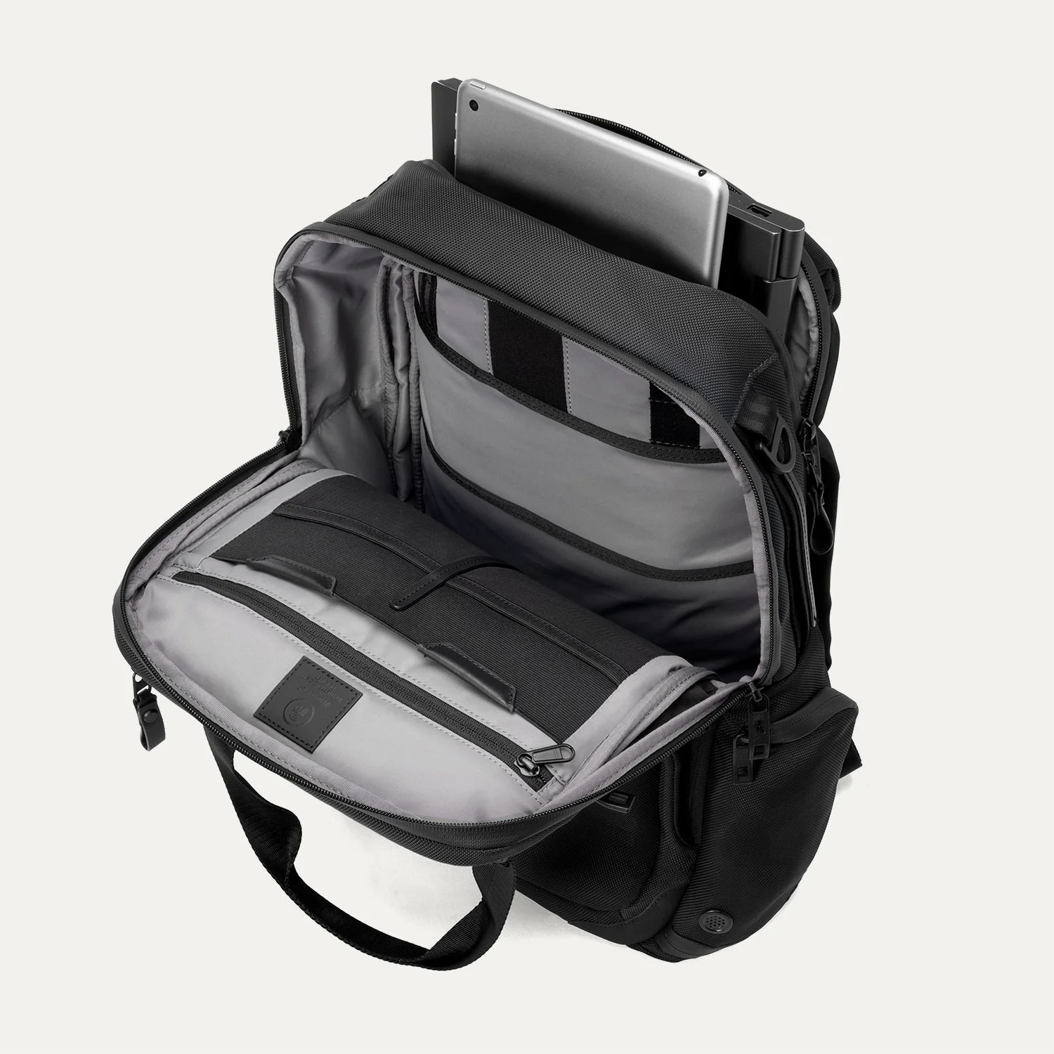 Travelpro® Altitude⢠Medium Expandable Laptop Backpack 25-30L - Image 14