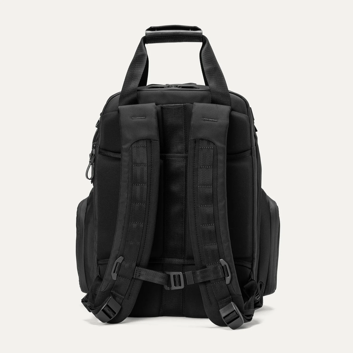 Travelpro® Altitude⢠Medium Expandable Laptop Backpack 25-30L - Image 16