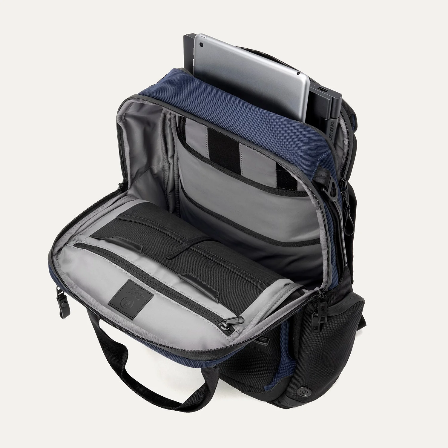 Travelpro® Altitude⢠Medium Expandable Laptop Backpack 25-30L - Image 32