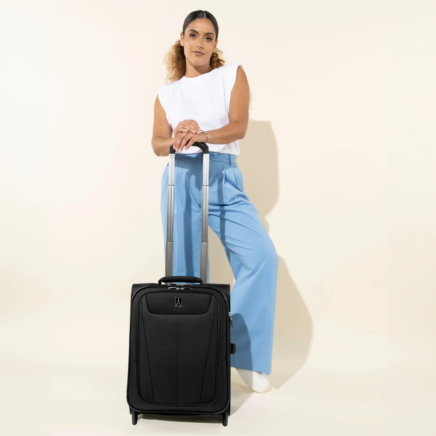 Maxlite® 5 20" International Carry-On Expandable Rollaboard - Image 4