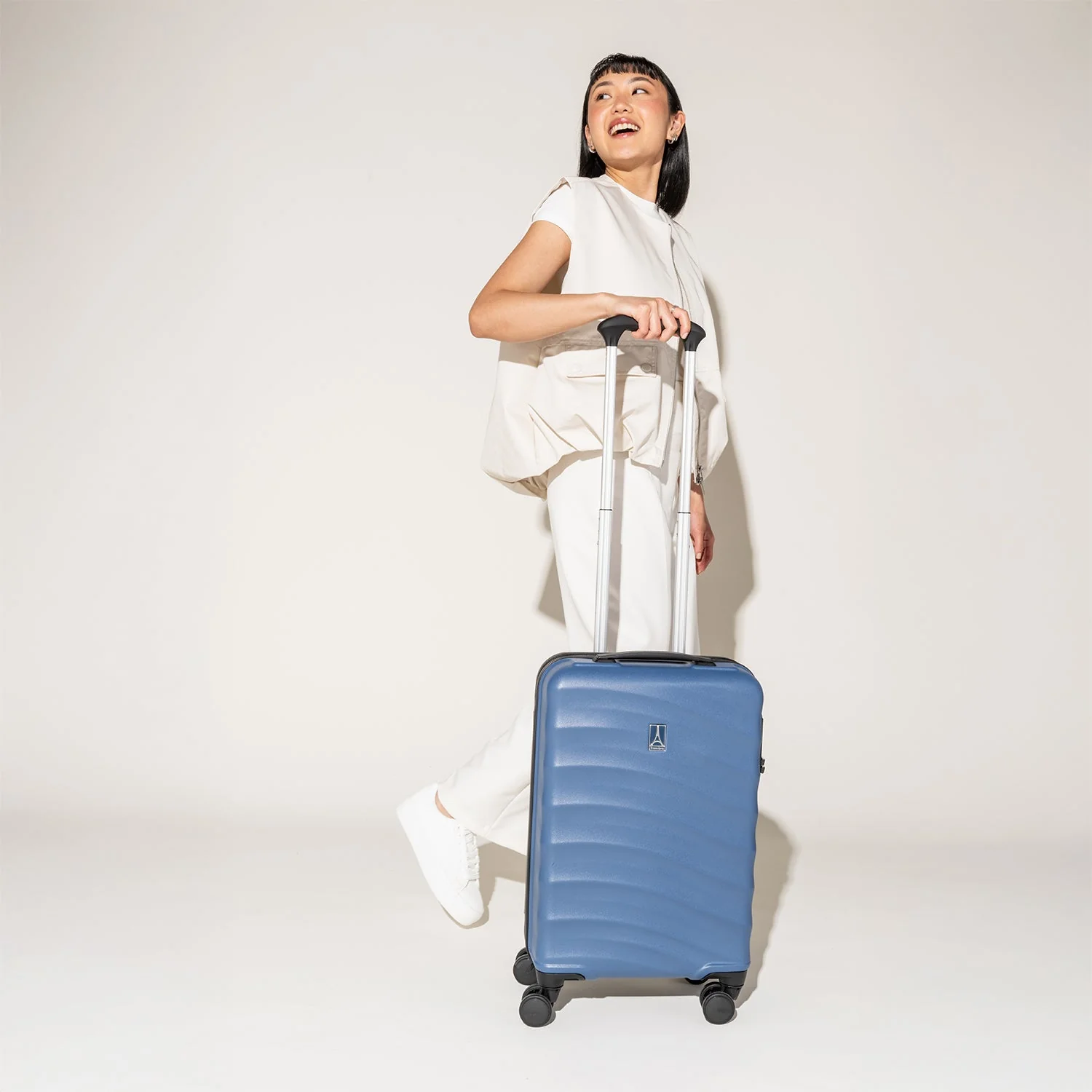 Maxlite® Air V2 Compact Carry-On / Large Check-In Set - Image 10