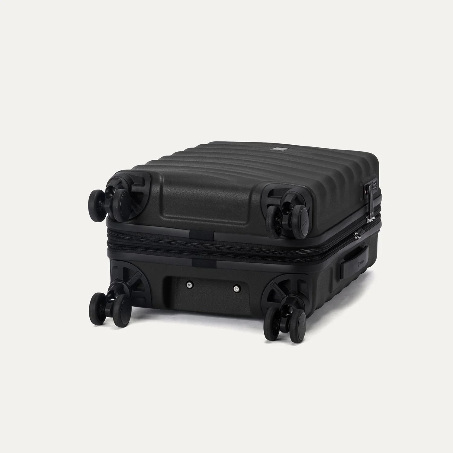 Maxlite® Air V2 Compact Carry-On / Medium Check-In Set - Image 30