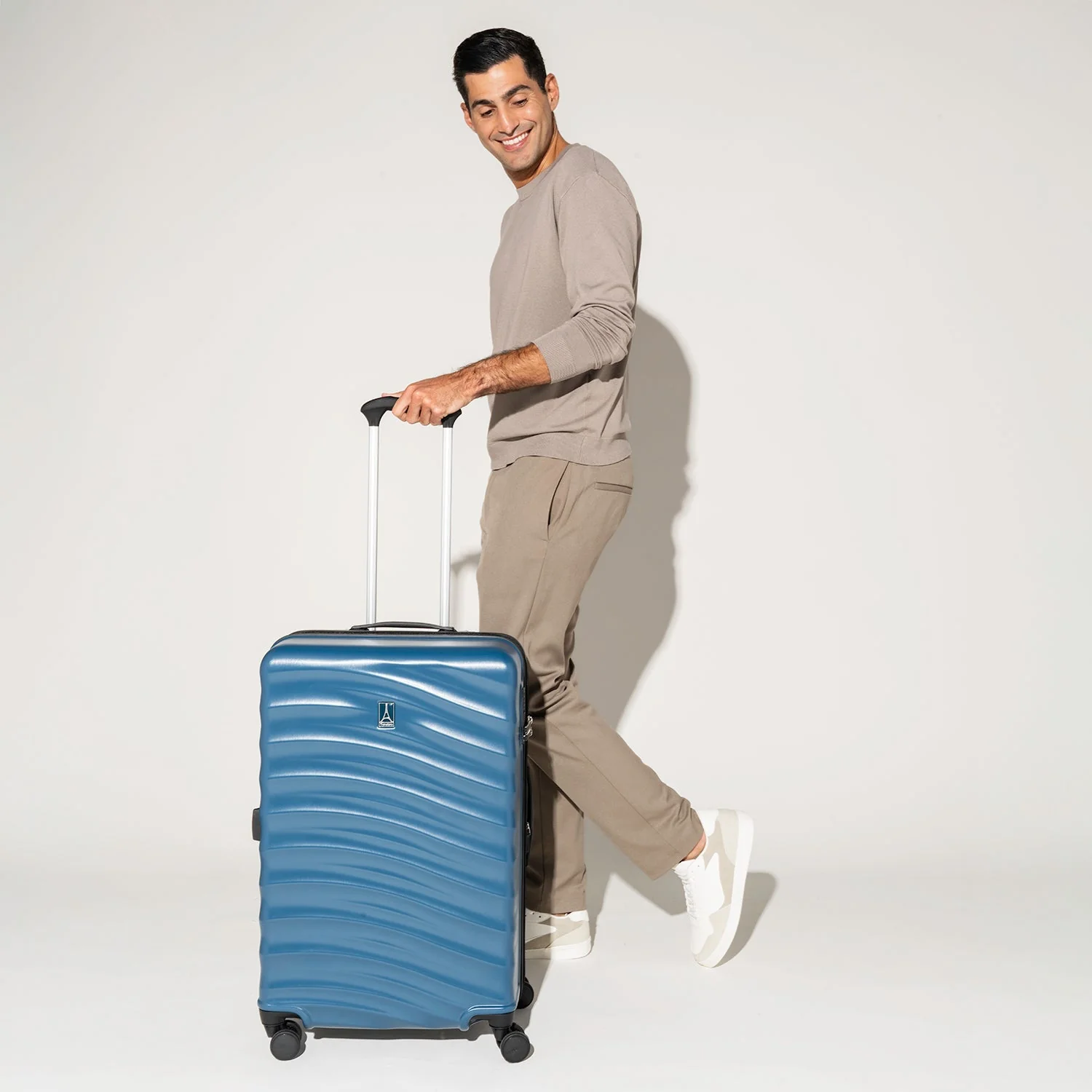 Maxlite® Air V2 Compact Carry-On / Medium / Large Set - Image 13
