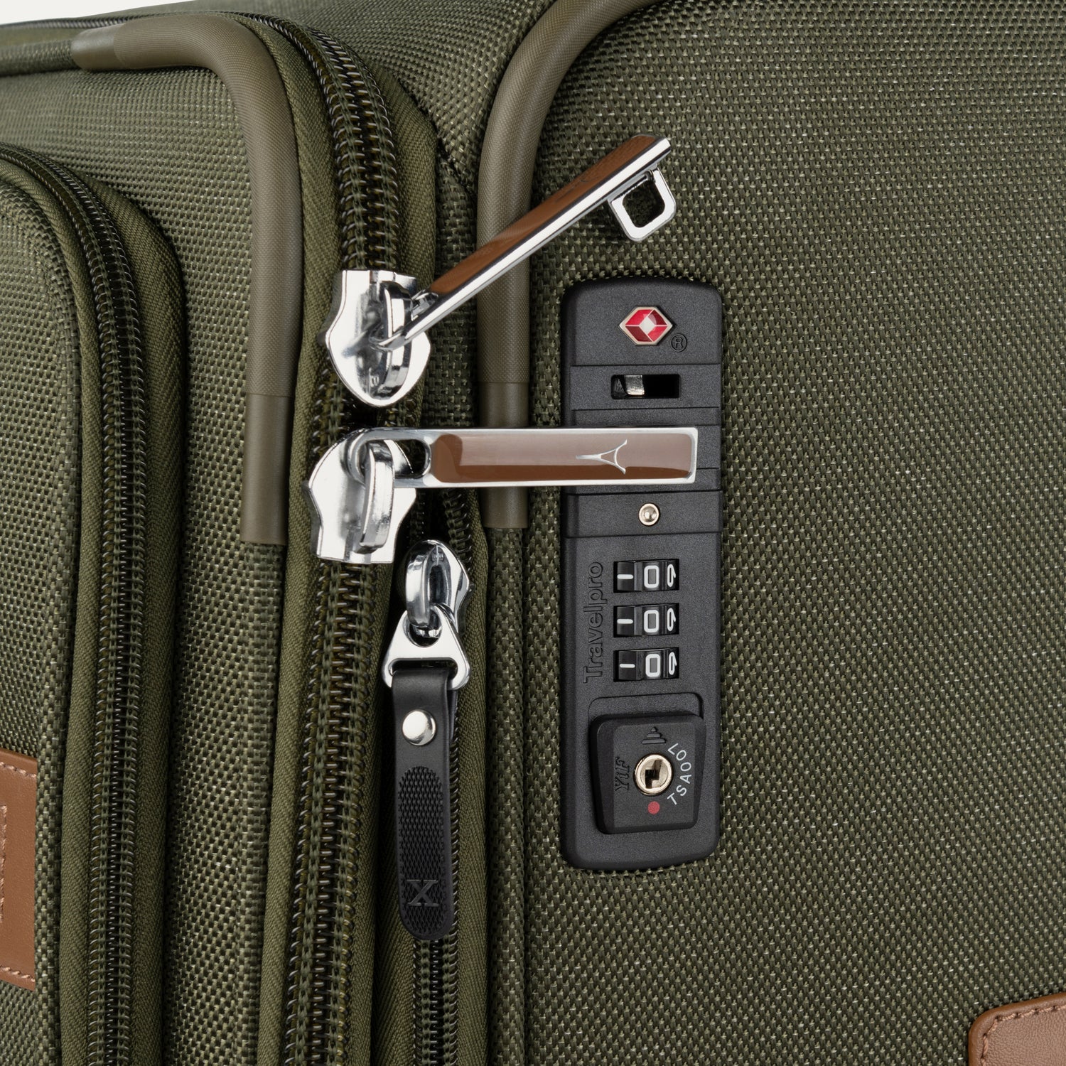 Platinum® Elite 21/25/29 - Luggage Set - Image 14