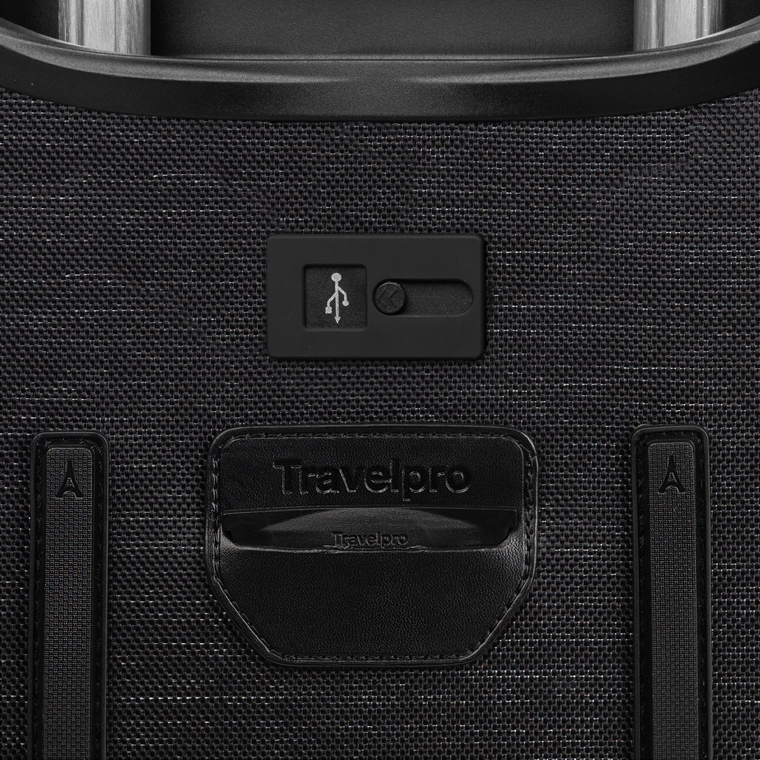 Platinum® Elite 21/25/29 - Luggage Set - Image 4