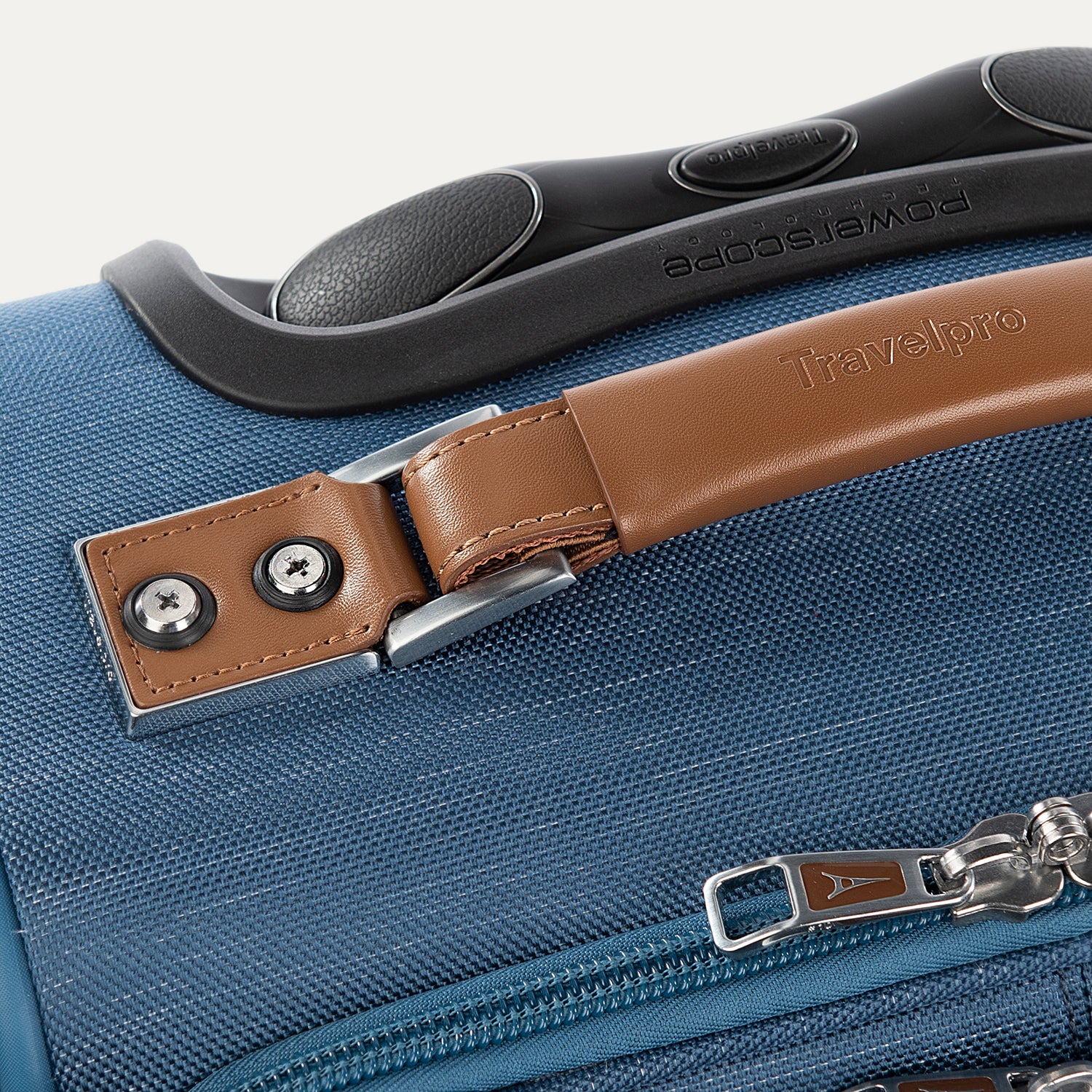 Platinum® Elite: First Class - Luggage Set - Image 40