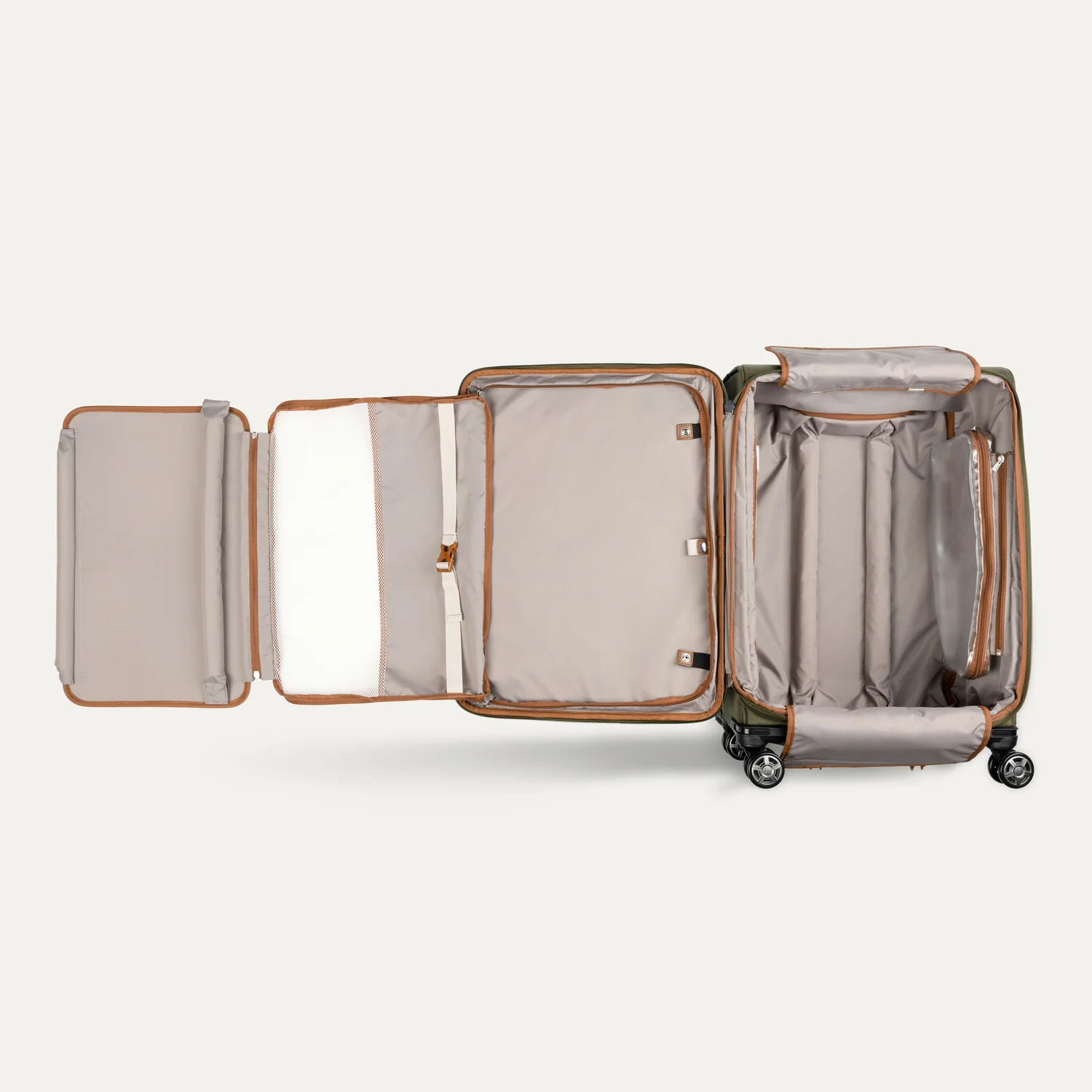 Platinum® Elite: First Class - Luggage Set - Image 44