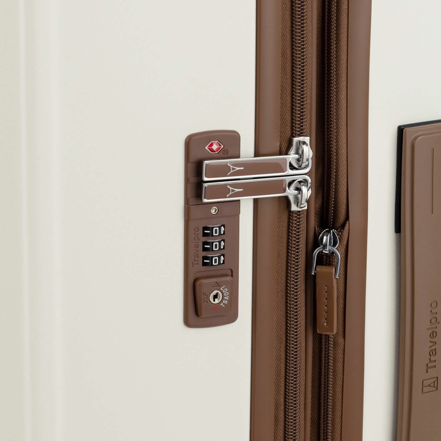 Platinum® Elite Large Check-In Hardside Spinner - Image 7
