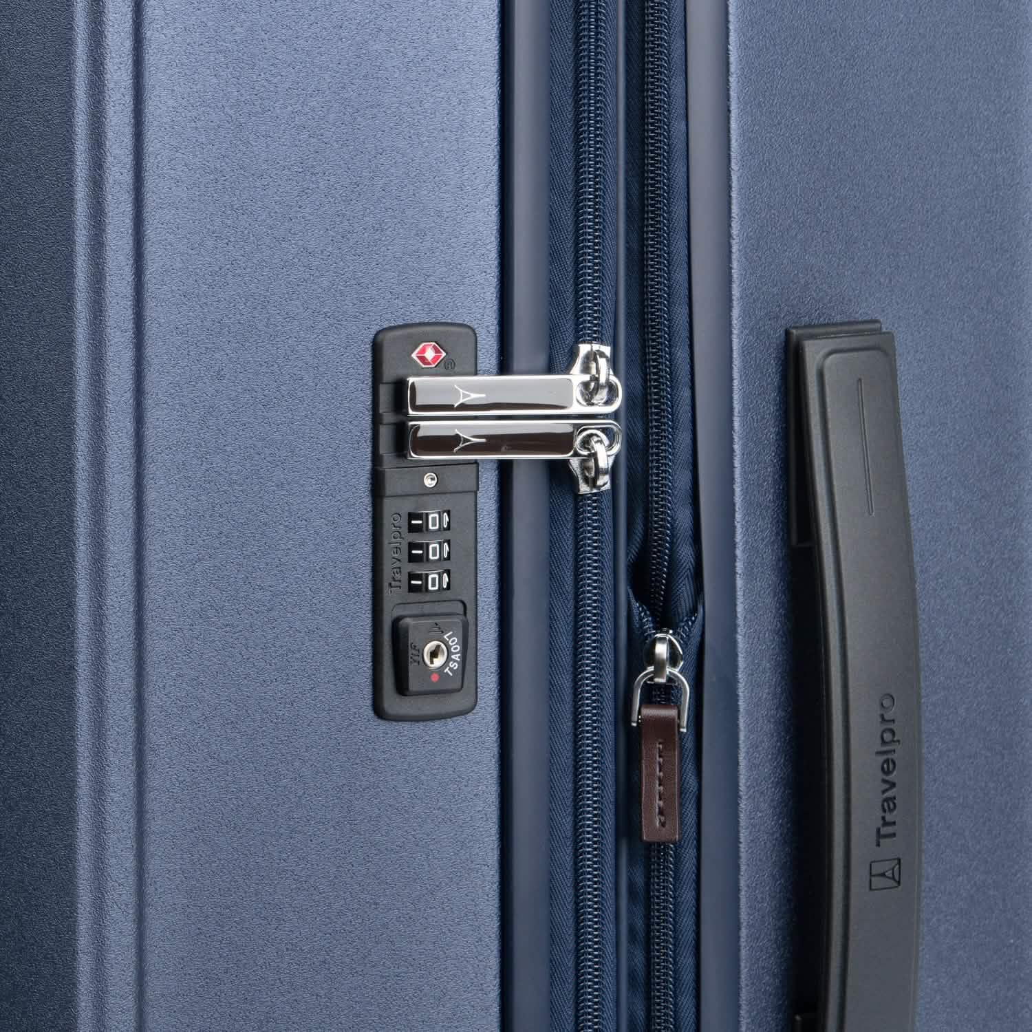 Platinum® Elite Medium Check-In Hardside Spinner - Image 17