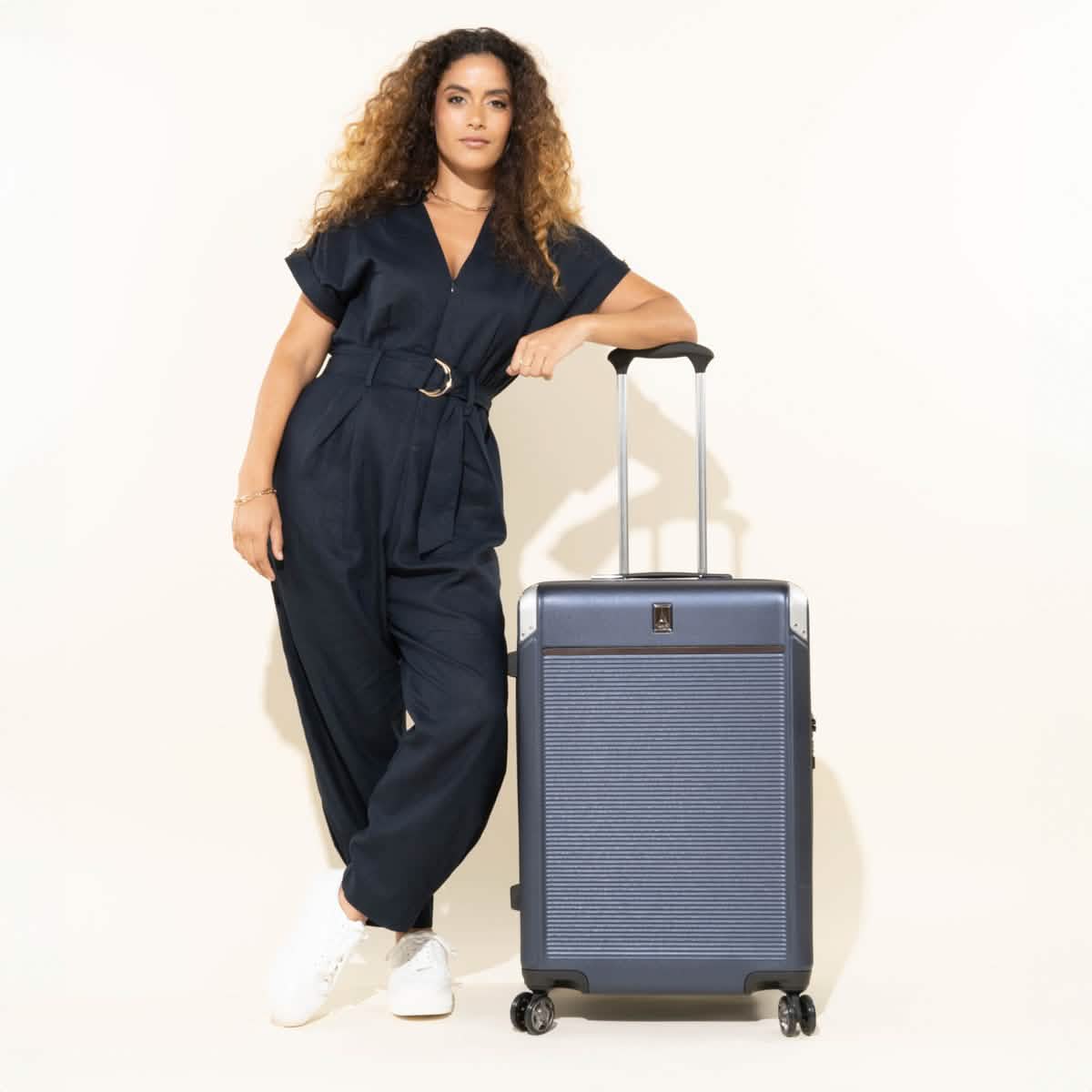 Platinum® Elite Medium Check-In Hardside Spinner - Image 44