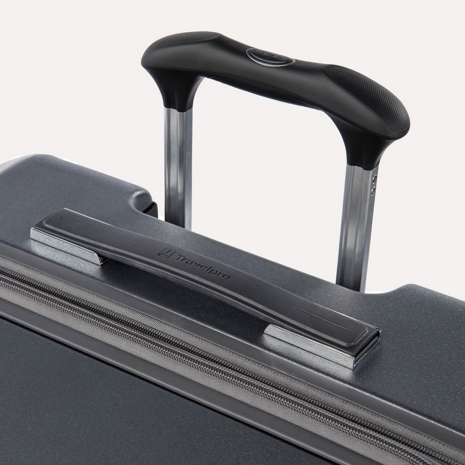 Platinum® Elite Medium Check-In Hardside Spinner - Image 45