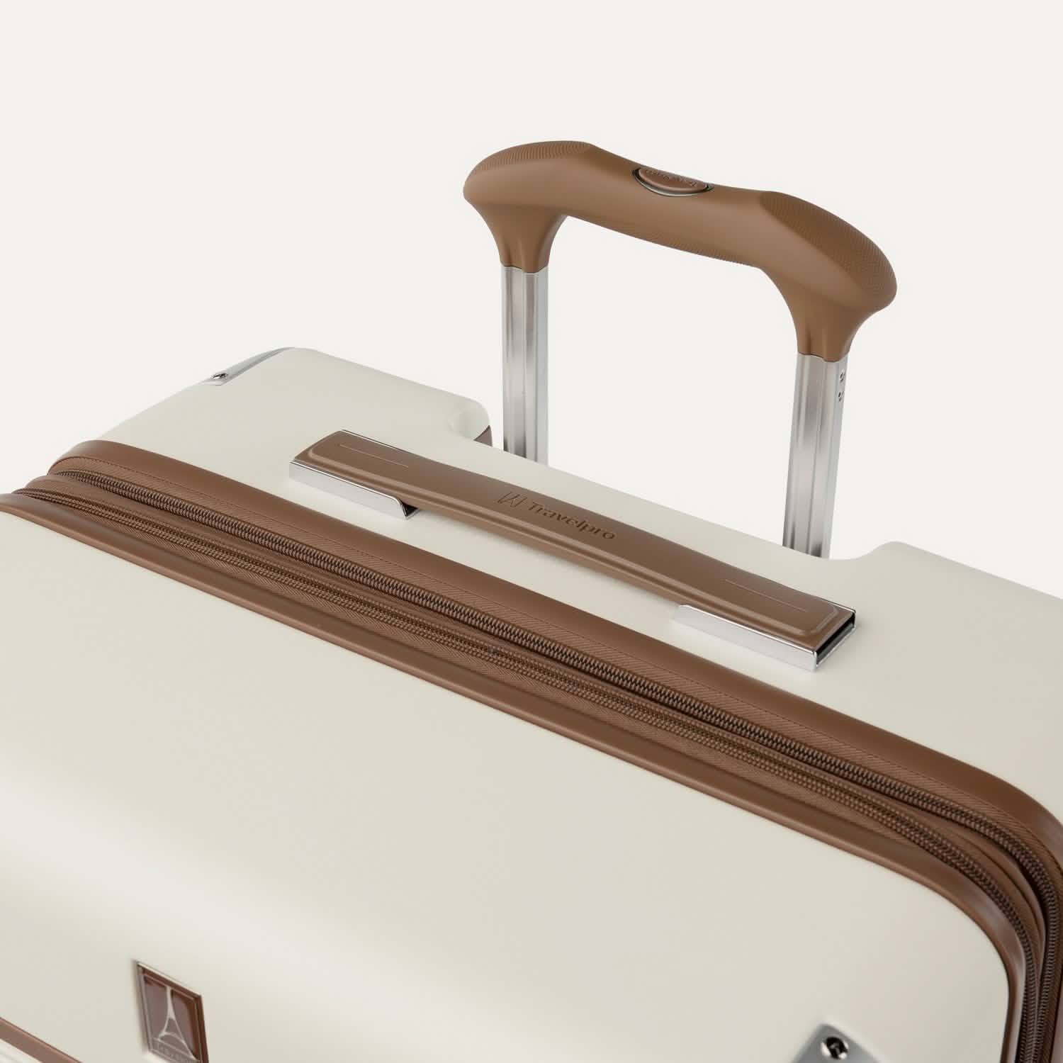 Platinum® Elite Medium Check-In Hardside Spinner - Image 68