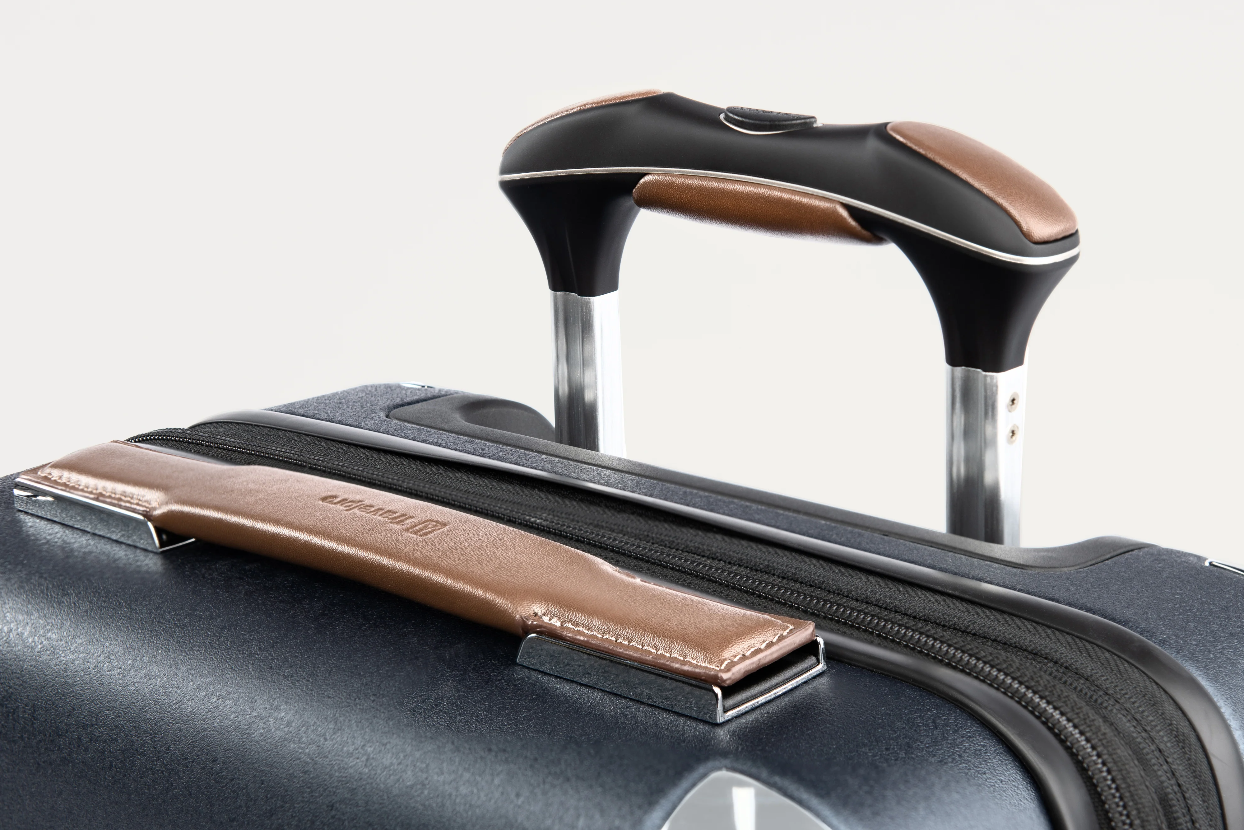 Travelpro® x Travel + Leisure® Compact Carry-on/Checked Medium Spinner - Luggage Set - Image 5