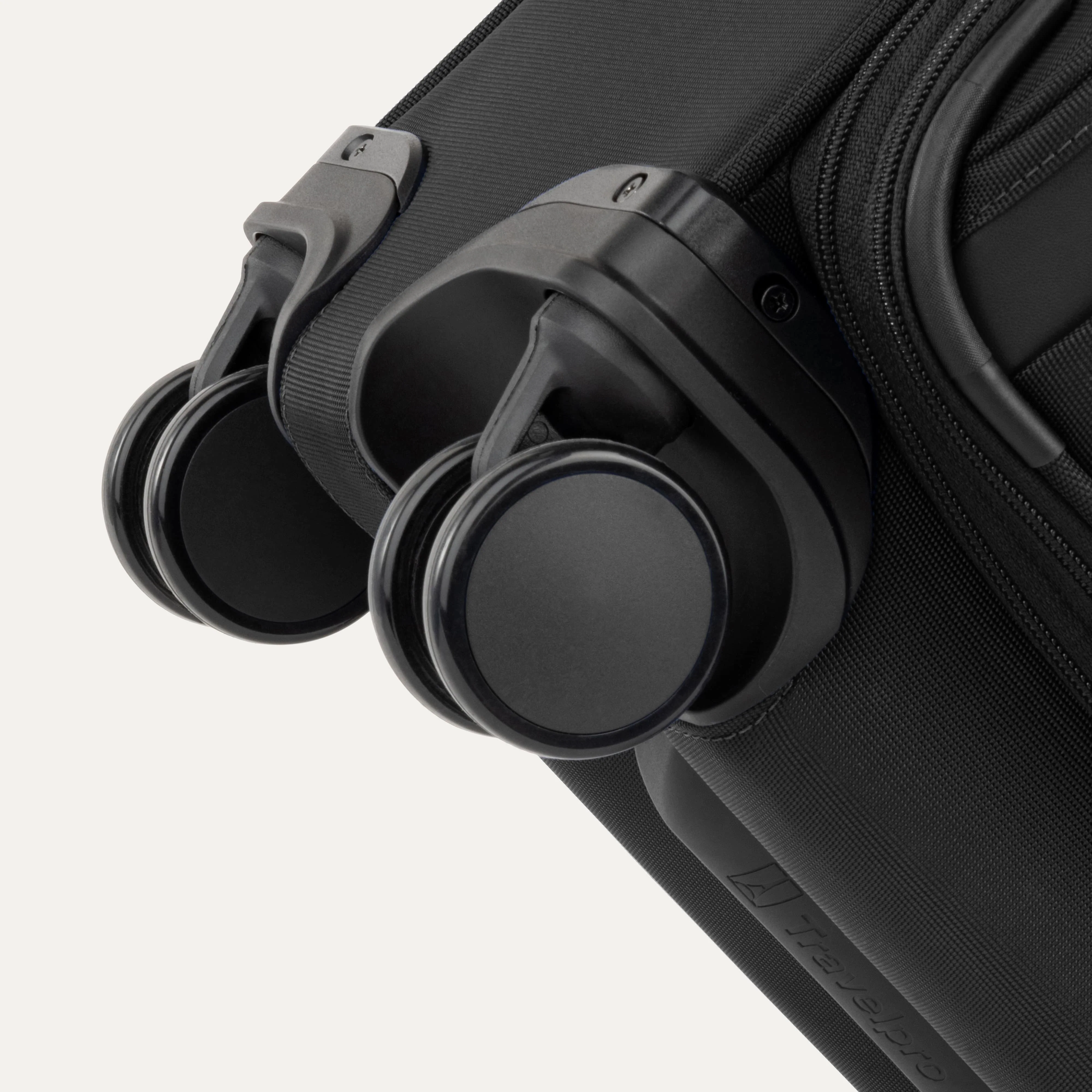VersaPackĀ®+ Carry-On / Medium / Large Set - Image 15