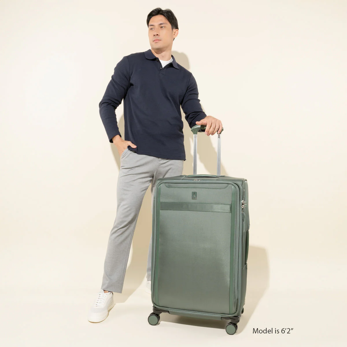 VersaPack®+ Large Check-In Spinner - Image 25