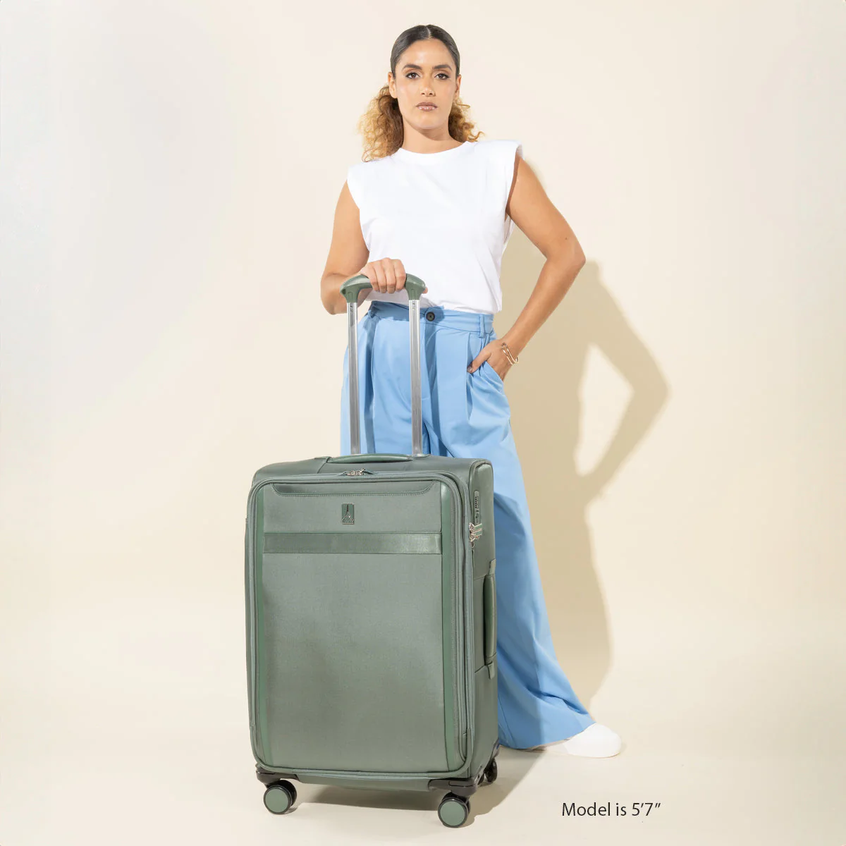 VersaPack®+ Medium Check-In Spinner - Image 12